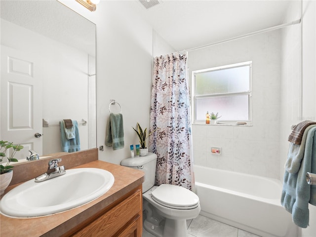 30 N Kaufman Ter, Inverness, FL 34453 - bathroom with tile patterned flooring, vanity, toilet, shower / bathtub combination with curtain, and visible vents