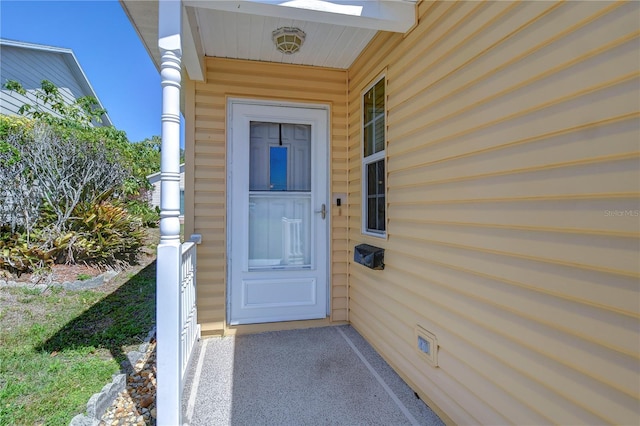 5906 Greenbriar Ct, Zephyrhills, FL 33542 - view of entrance to property