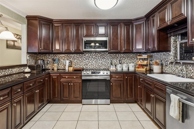 3105 Gordon Ct, Tampa, FL 33619 - photo 8