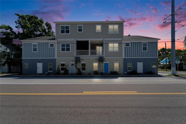718 S 22nd St, Tampa, FL 33605 - photo 1