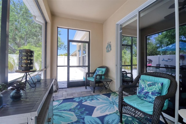 1023 Orca Ct, Holiday, FL 34691 - sunroom with a healthy amount of sunlight