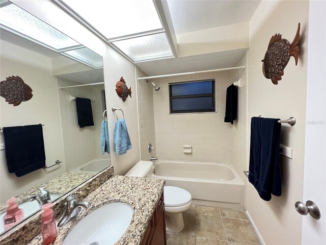 3907 Applegate Cir, Brandon, FL 33511 - bathroom featuring vanity, shower / bathtub combination, and a skylight