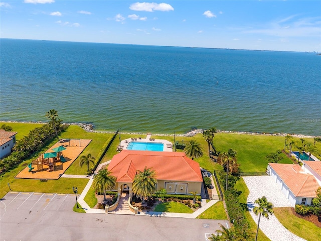 bird's eye view featuring a water view