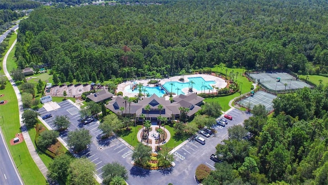 20606 Whitewood Way, Tampa, FL 33647 - bird's eye view of a heavily wooded area and a pool area