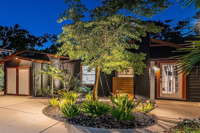 2536 Burlington Ave N, Saint Petersburg, FL 33713 - view of front of house featuring a shed and an outbuilding