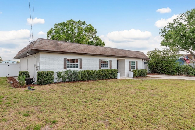 8721 Bay Crest Ln, Tampa, FL 33615 - photo 3