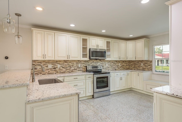 8721 Bay Crest Ln, Tampa, FL 33615 - photo 15