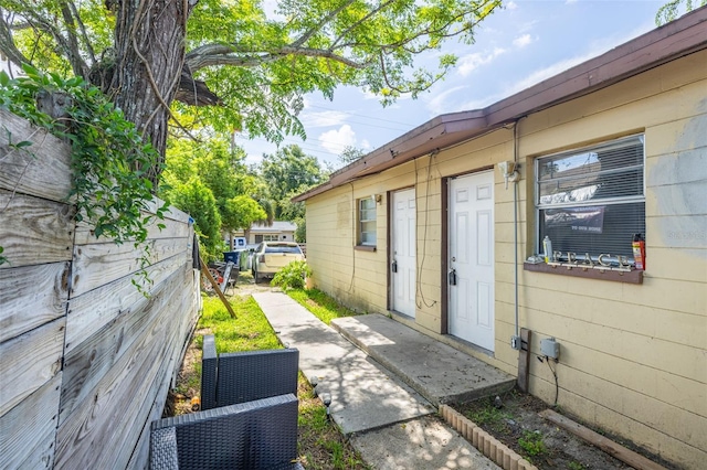 9220 N 13th St Unit A & B, Tampa, FL 33612 - photo 3