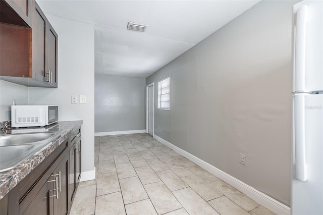 9220 N 13th St Unit A & B, Tampa, FL 33612 - photo 11