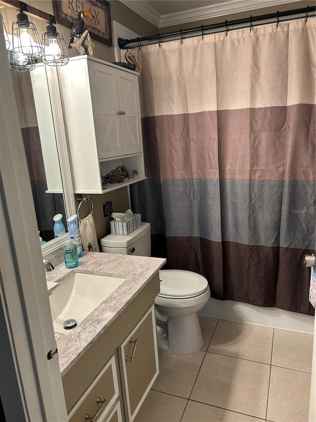 6190 80th St N Unit 204, Saint Petersburg, FL 33709 - full bathroom featuring ornamental molding, tile patterned floors, vanity, and a shower with curtain