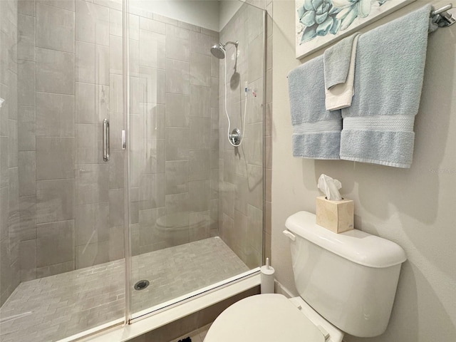 946 Highland Ave Unit 47, Dunedin, FL 34698 - full bath featuring a stall shower and toilet