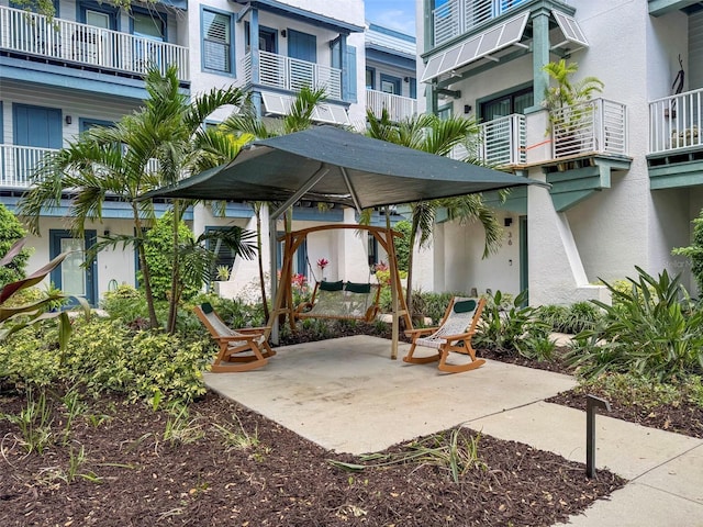 946 Highland Ave Unit 47, Dunedin, FL 34698 - view of patio / terrace