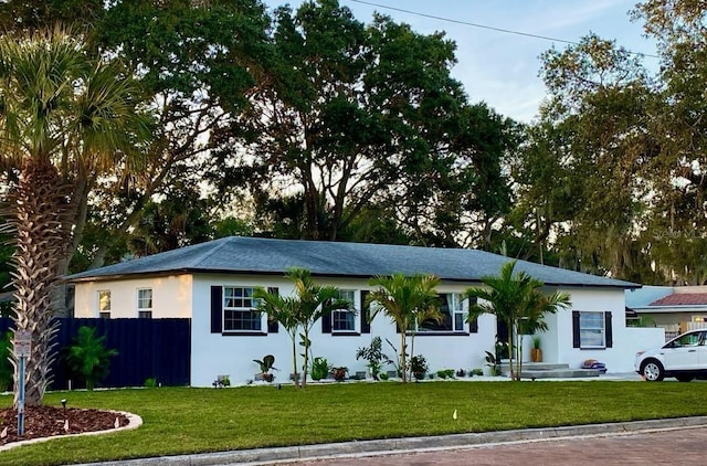 1600 Pasadena Dr, Dunedin, FL 34698 - single story home with stucco siding