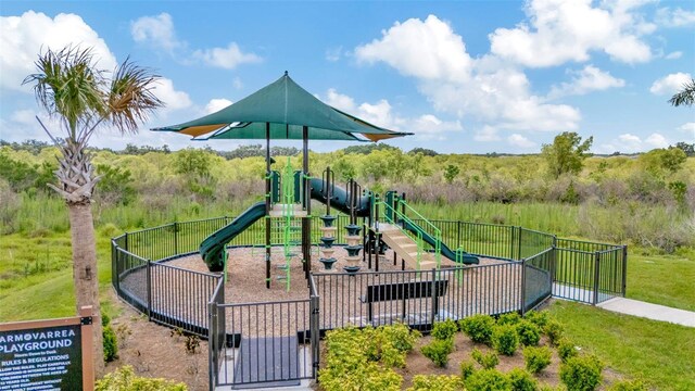3504 Golden Wheat Ln, Plant City, FL 33565 - community playground with a gate