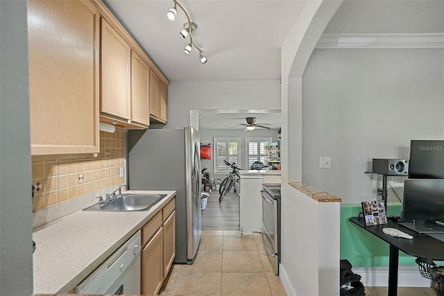 249 41st Ave NE, Saint Petersburg, FL 33703 - photo 14