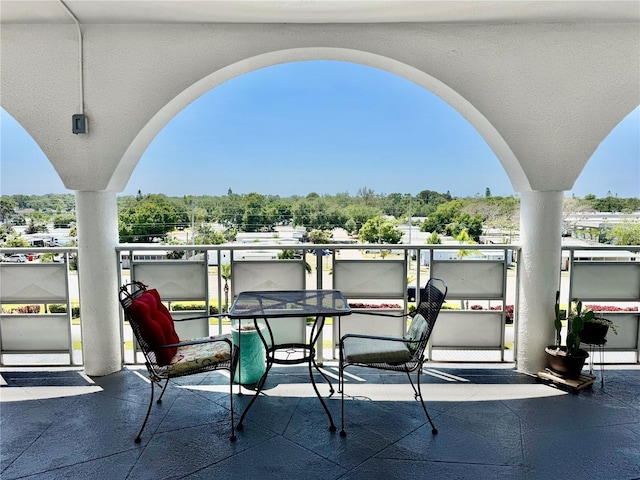 5501 80th St N Unit 509, Saint Petersburg, FL 33709 - view of patio / terrace