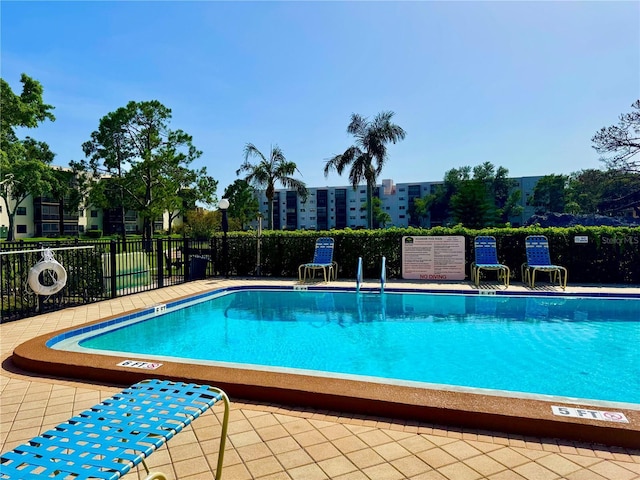 5501 80th St N Unit 509, Saint Petersburg, FL 33709 - view of community pool