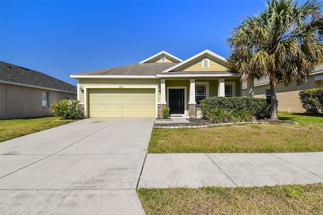 3015 Azalea Blossom Dr, Plant City, FL 33567 - photo 1
