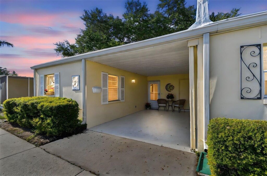 854 Sky Loch Dr N, Dunedin, FL 34698 - photo 1