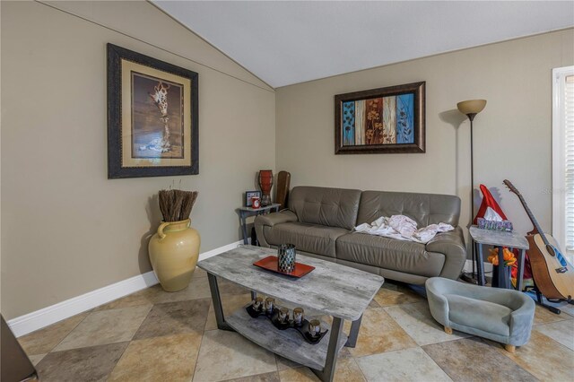 1626 Pine St, Largo, FL 33774 - photo 8