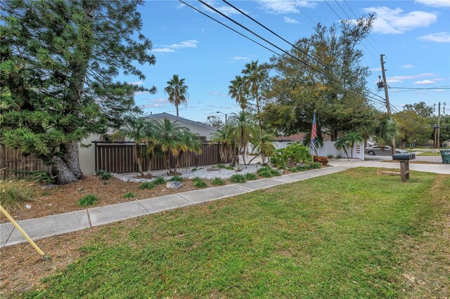 1626 Pine St, Largo, FL 33774 - photo 63