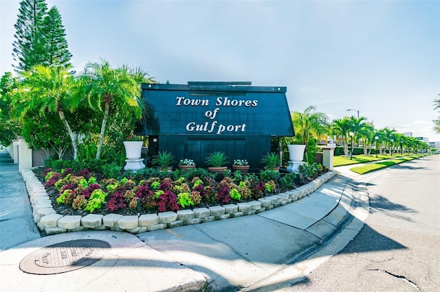 5960 30th Ave S Unit 414, Gulfport, FL 33707 - photo 2