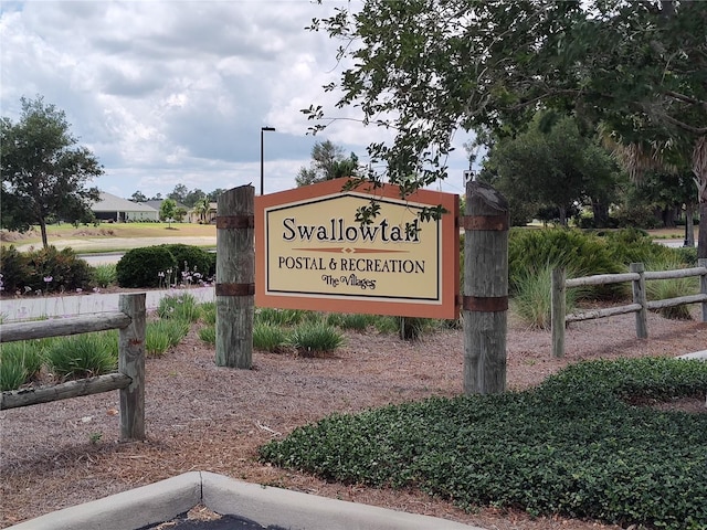 6030 Dijulio Ter, The Villages, FL 32163 - community / neighborhood sign with fence