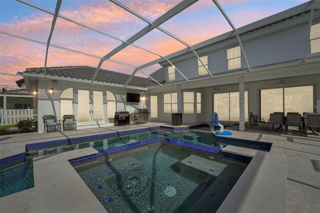 750 Sand Pine Dr NE, Saint Petersburg, FL 33703 - photo 2