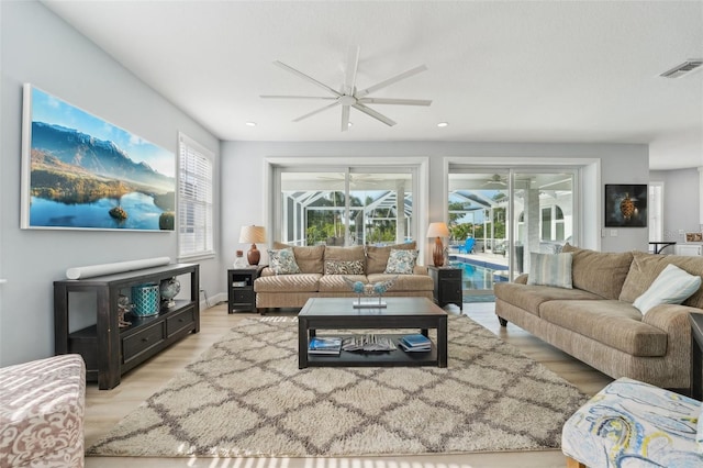 750 Sand Pine Dr NE, Saint Petersburg, FL 33703 - photo 6