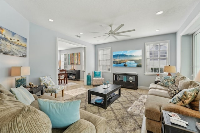750 Sand Pine Dr NE, Saint Petersburg, FL 33703 - photo 9