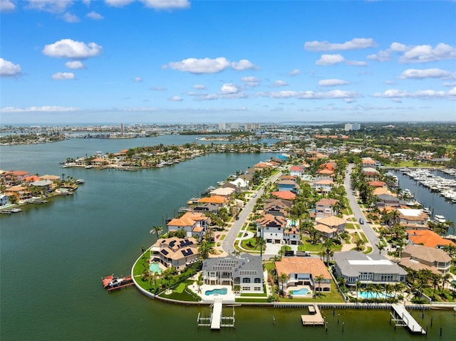 6202 Pasadena Point Blvd, Gulfport, FL 33707 - aerial perspective of suburban area featuring a large body of water