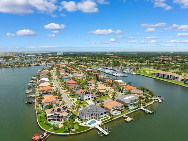 6202 Pasadena Point Blvd, Gulfport, FL 33707 - aerial view of residential area featuring a large body of water