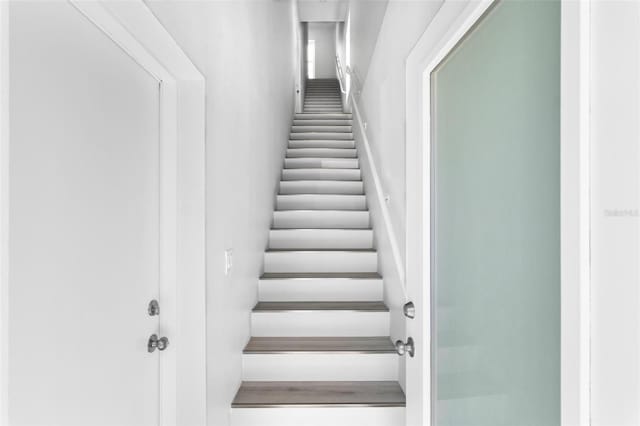 13117 4th St E, Madeira Beach, FL 33708 - view of staircase