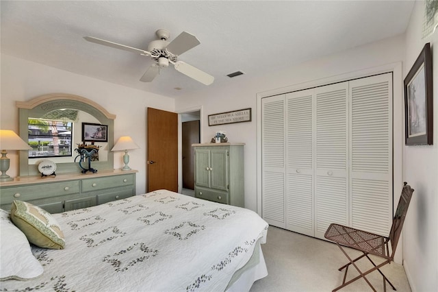 927 Golf Island Dr, Apollo Beach, FL 33572 - bedroom featuring a closet and a ceiling fan