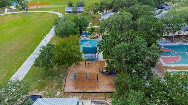 927 Golf Island Dr, Apollo Beach, FL 33572 - drone / aerial view