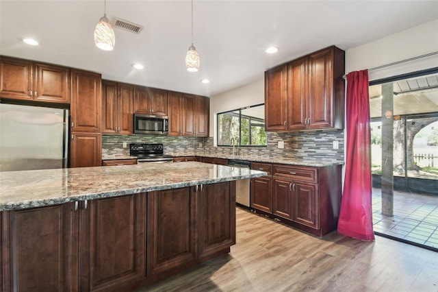 16169 Gardendale Dr, Tampa, FL 33624 - photo 9