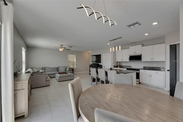 15718 Fort Island Pl, Sun City Center, FL 33573 - photo 3