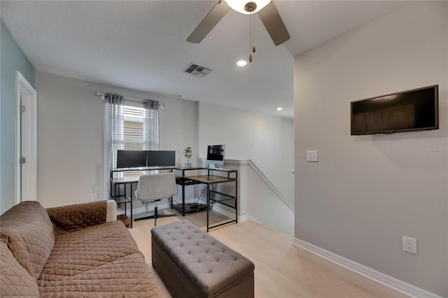 15718 Fort Island Pl, Sun City Center, FL 33573 - photo 32