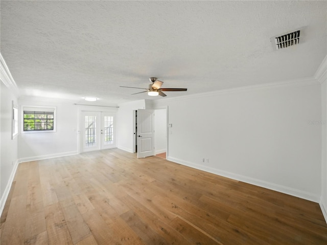 13004 Bell Creek Chase, Riverview, FL 33569 - spare room with baseboards, a ceiling fan, crown molding, and visible vents