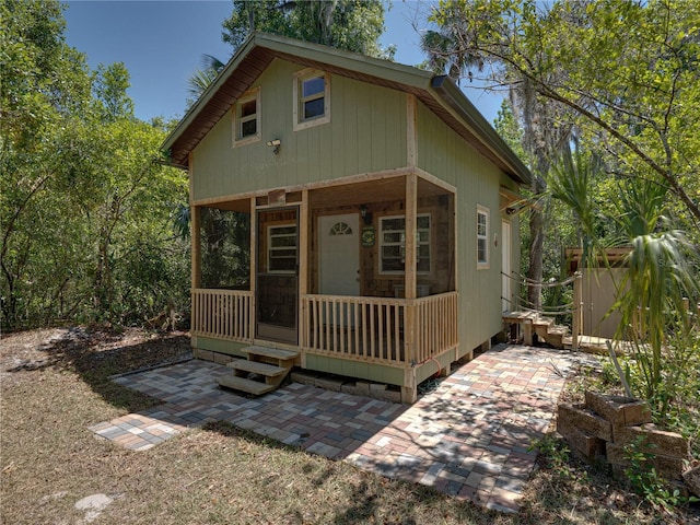 13004 Bell Creek Chase, Riverview, FL 33569 - view of front of home with a patio area