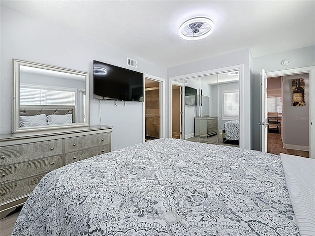 6609 Dartmouth Ave N, Saint Petersburg, FL 33710 - bedroom with a closet and visible vents
