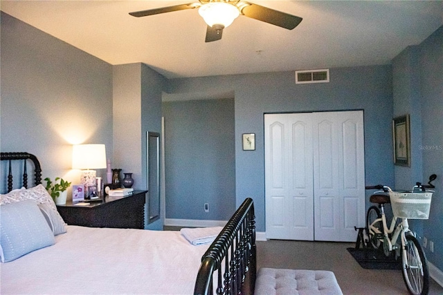 750 4th Ave S Unit 403C, Saint Petersburg, FL 33701 - bedroom with ceiling fan and a closet