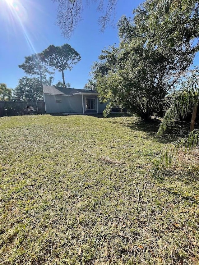 321 David Ave, Clearwater, FL 33759 - view of yard featuring fence
