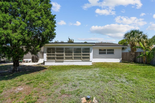 1751 Ashton Abbey Rd, Clearwater, FL 33755 - back of property with stucco siding