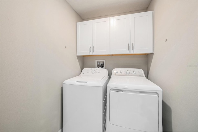 23378 Papyrus Way, Lutz, FL 33549 - laundry area with washing machine and clothes dryer and cabinet space