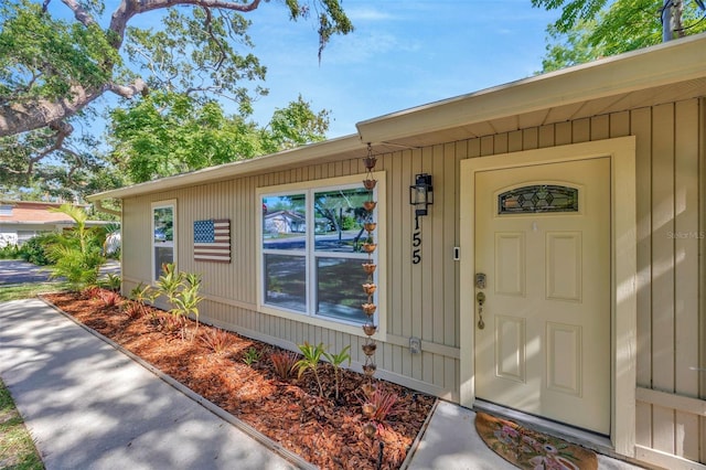 1155 Withlacoochee St, Safety Harbor, FL 34695 - view of exterior entry