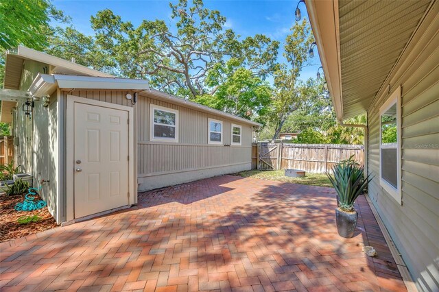 1155 Withlacoochee St, Safety Harbor, FL 34695 - view of patio / terrace featuring fence