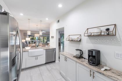 11531 Shipwatch Dr Unit 1030, Largo, FL 33774 - photo 6