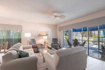 11531 Shipwatch Dr Unit 1030, Largo, FL 33774 - photo 14