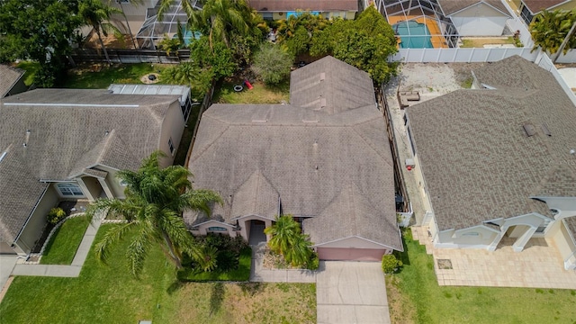 aerial view of property and surrounding area